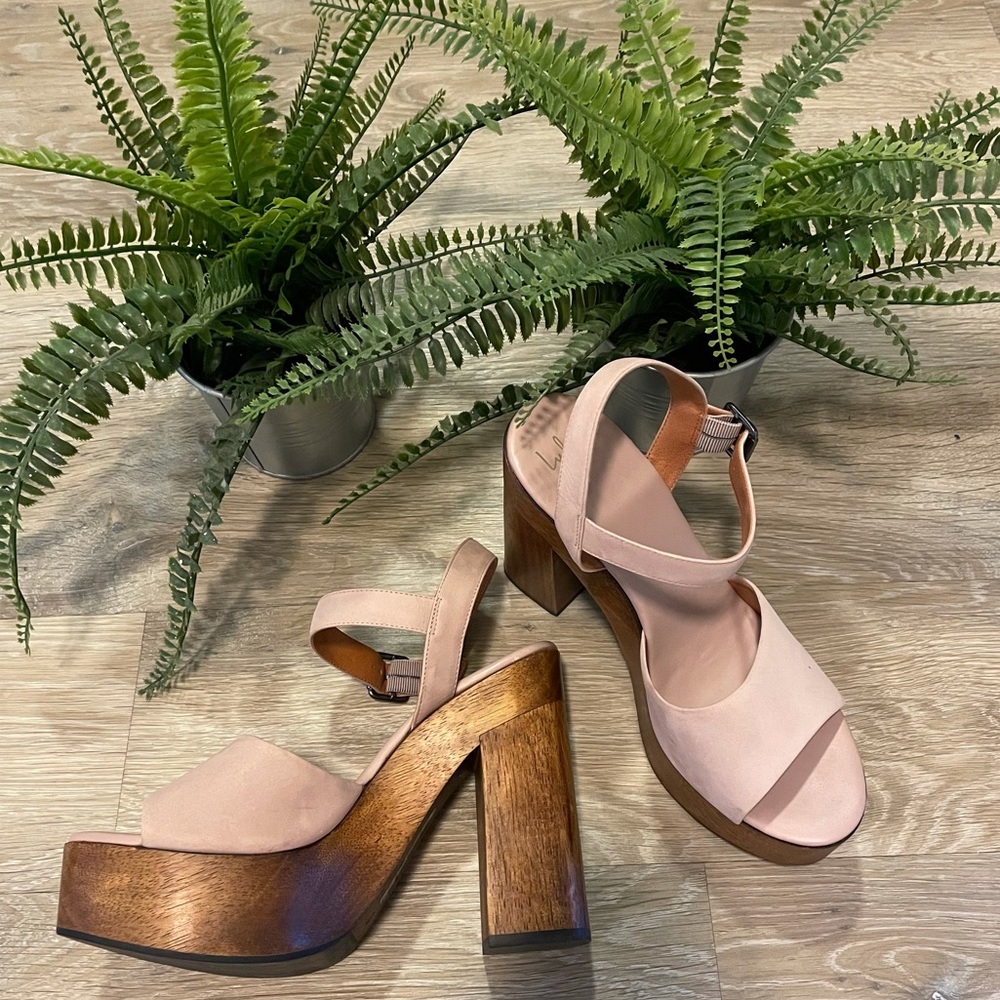 Lulus Platform Heel